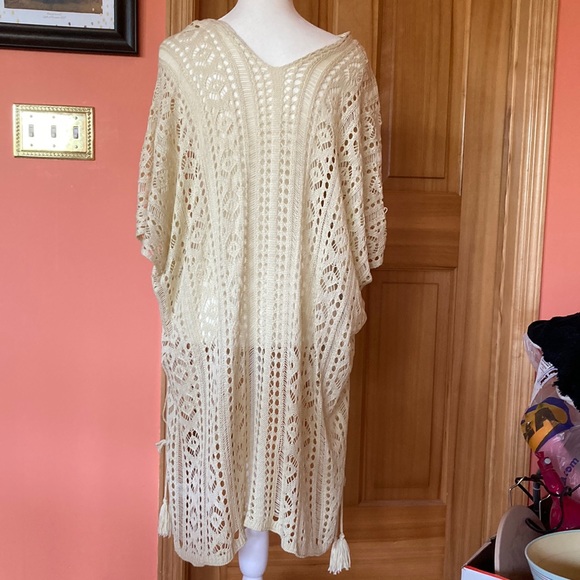 ⛱ Knit Beach Coverup - Picture 2 of 6